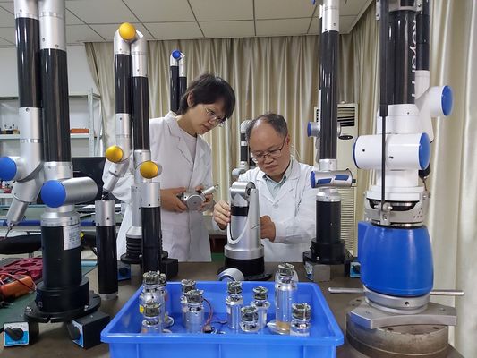 ซื้อ แขนวัด 3 มิติ CMM RA535 แบบพกพาความแม่นยําสูง มีระยะวัด 3.5m การผลิตออนไลน์